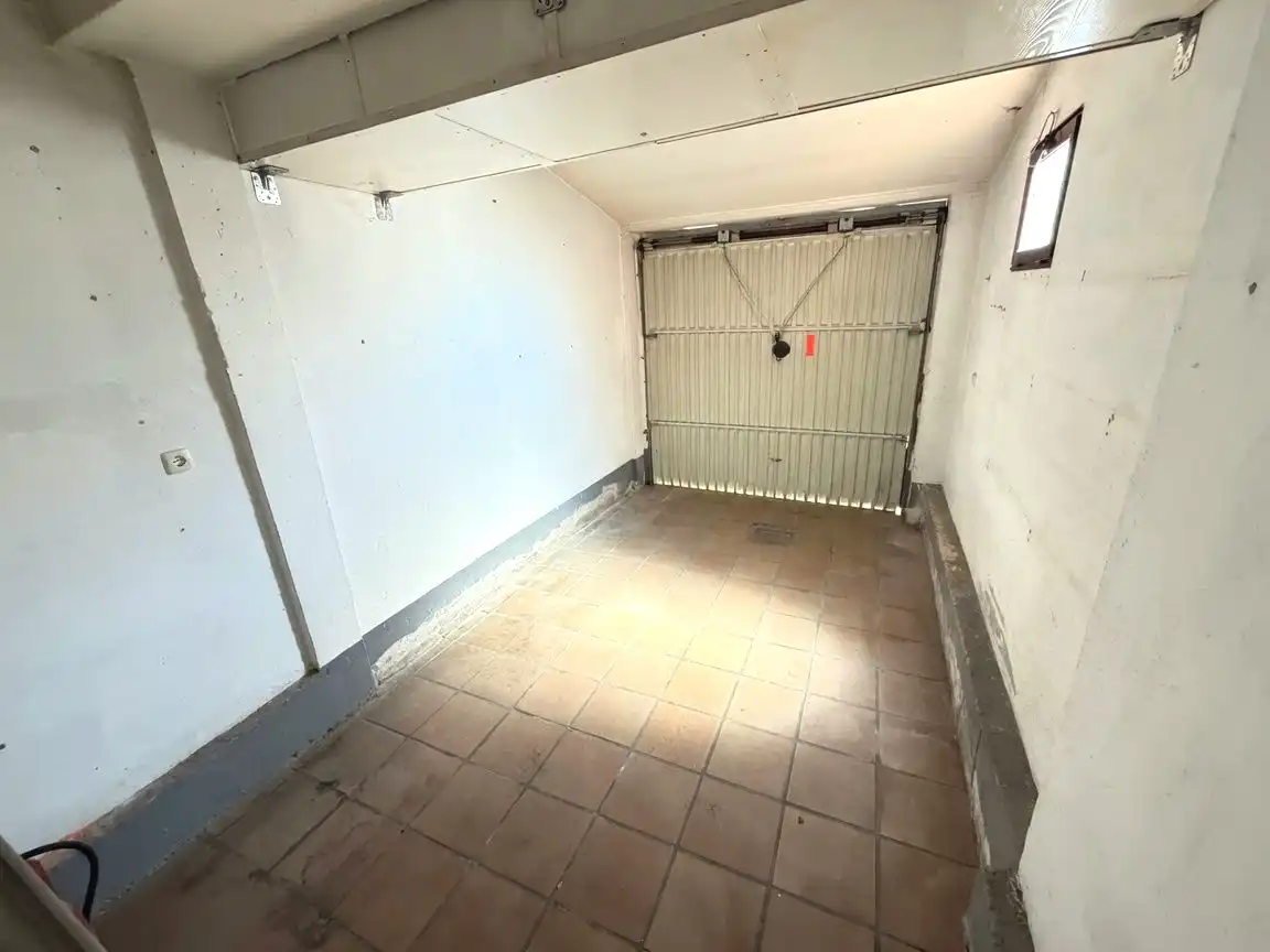 Casa adosada en venta en Yunquera de Henares con Aire acondicionado, Calefacción y Jardín privado