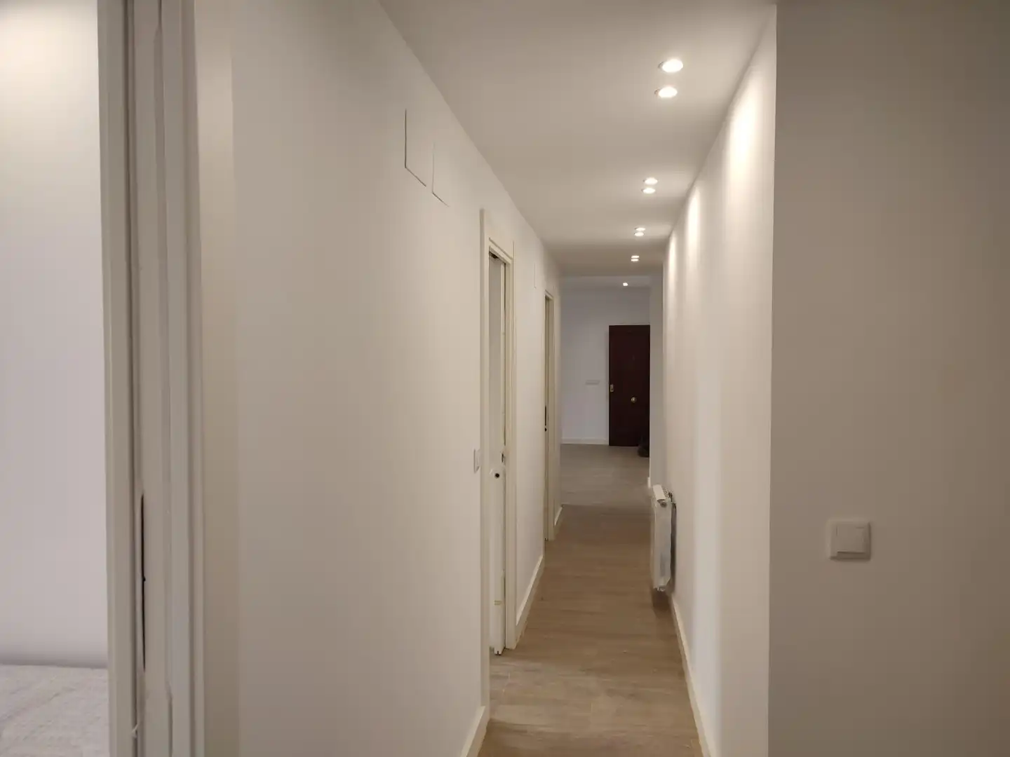 Flat for sale in Zaragoza  with Air Conditioner, Heating and Furnished
