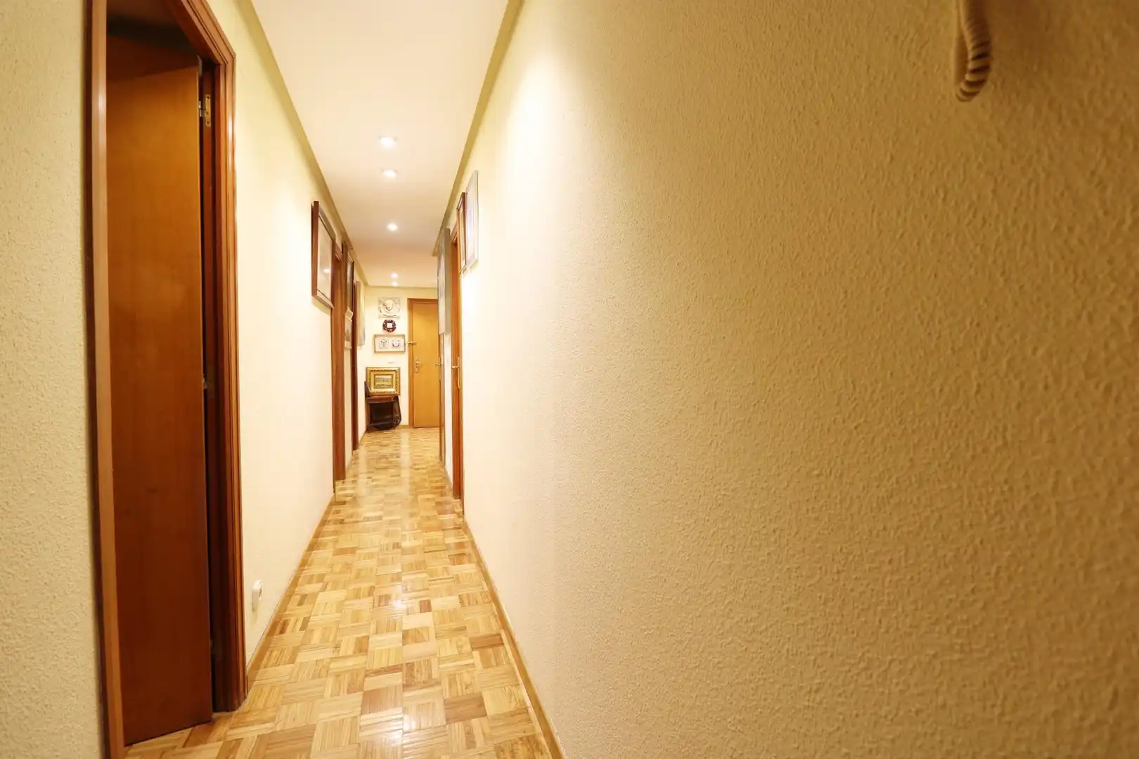 Flat for rent in Elche / Elx  with Air Conditioner, Furnished and Balcony