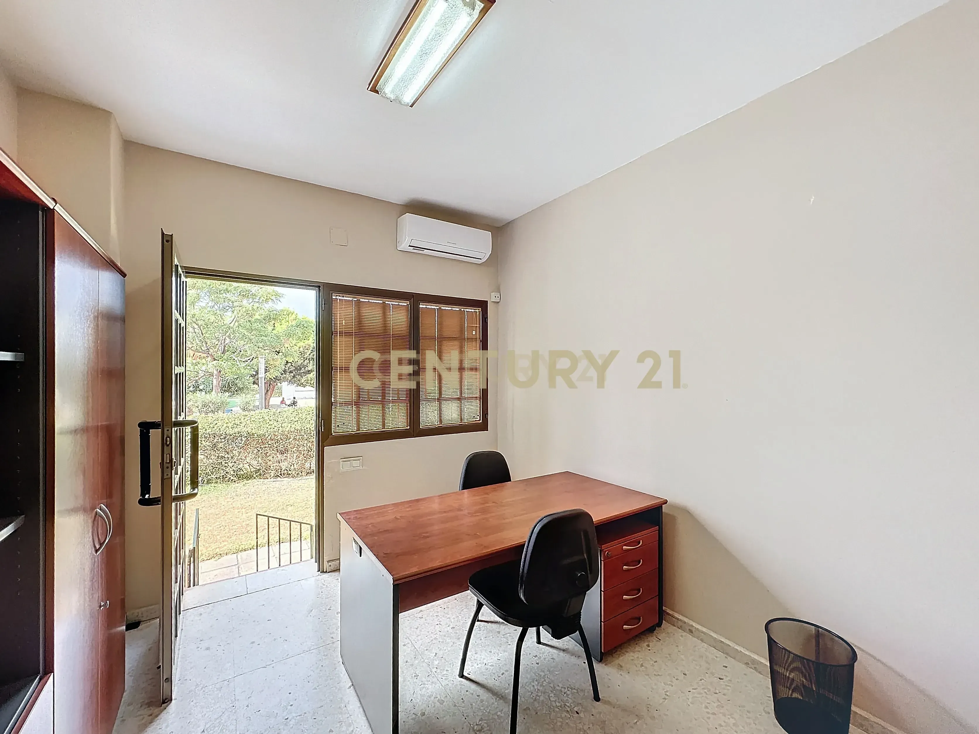 Office to rent in Torrox