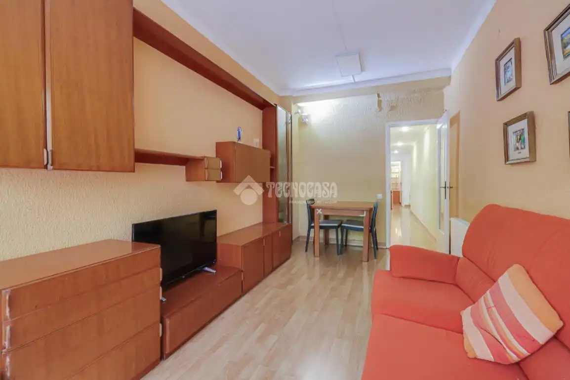 Flat for sale in Sant Andreu, imagen 3