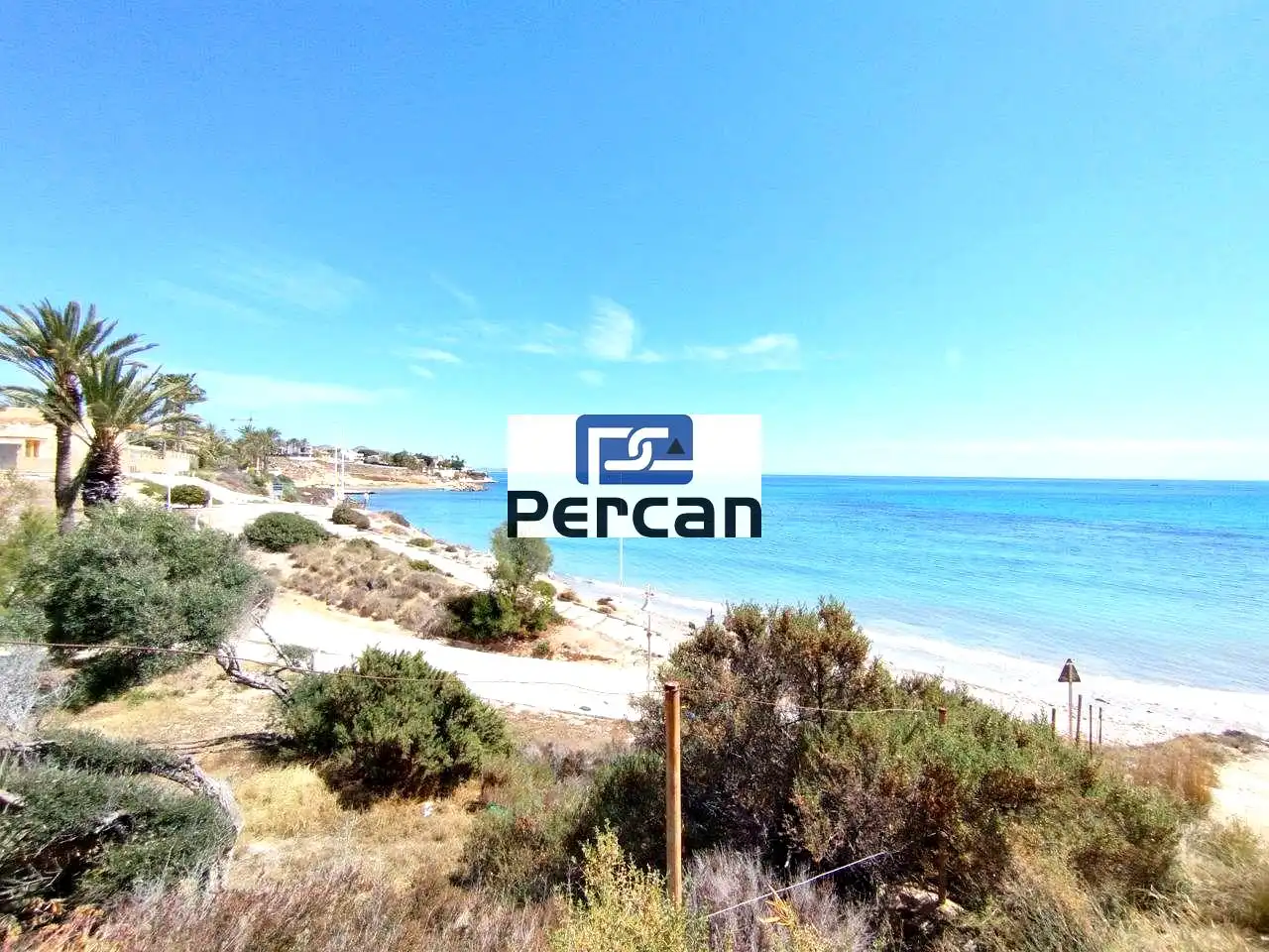 Houses for sale in El Campello  with Air Conditioner, Terrace and Furnished