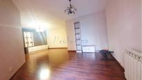 Living room of Flat for sale in Moraleja de Enmedio  with Heating and Storage room