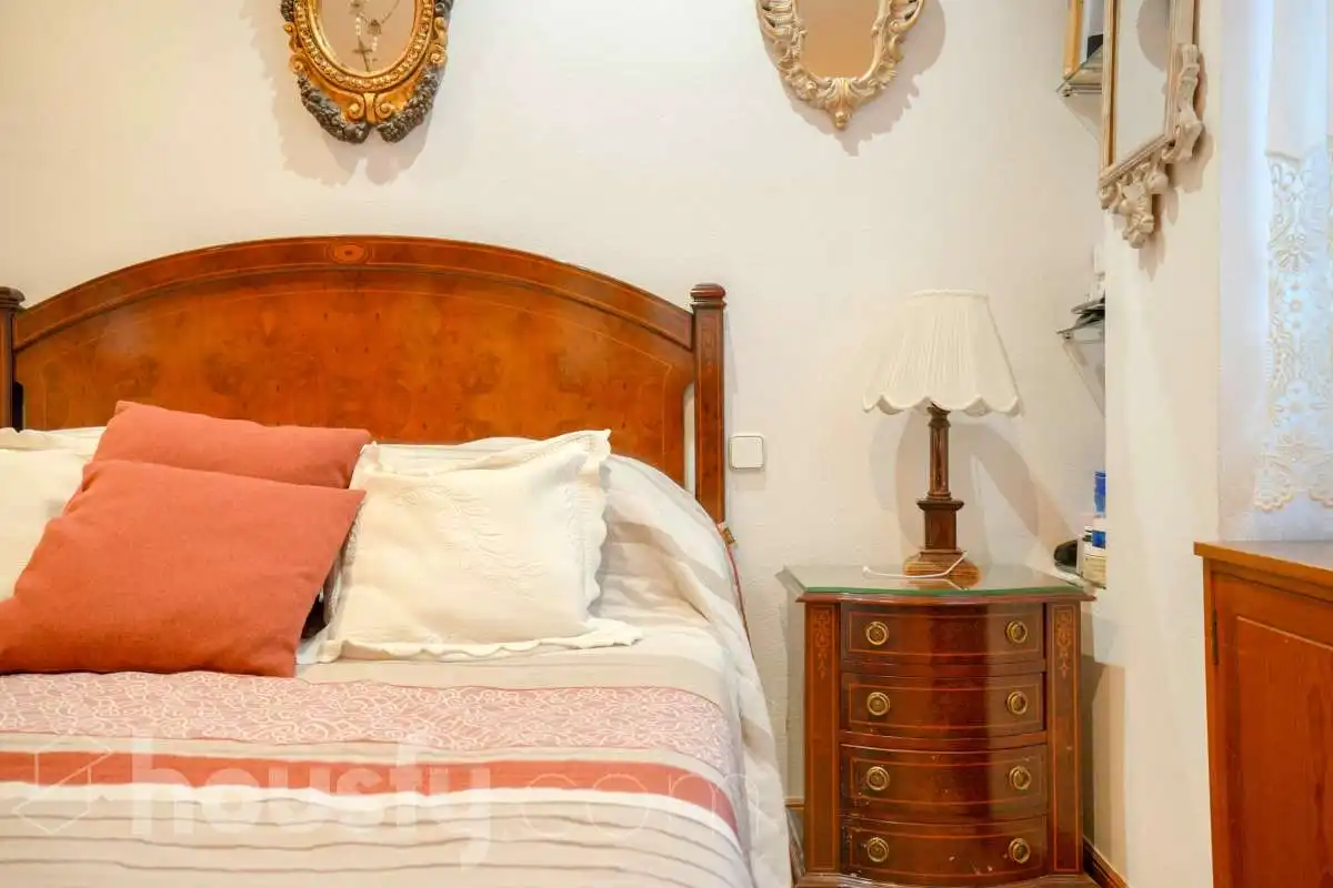 Habitación de Ático en venta en Madrid con Aire acondicionado, Calefacción y Parquet