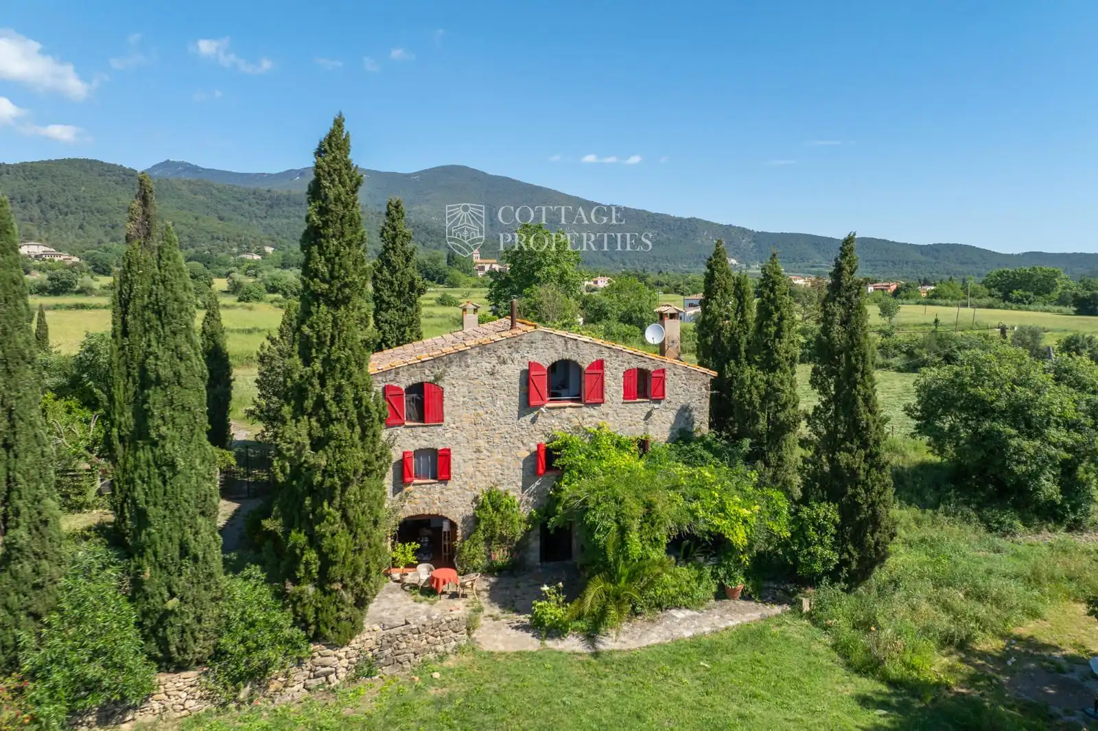 Exterior view of Country homes for sale in Maià de Montcal  with Heating and Swimming Pool