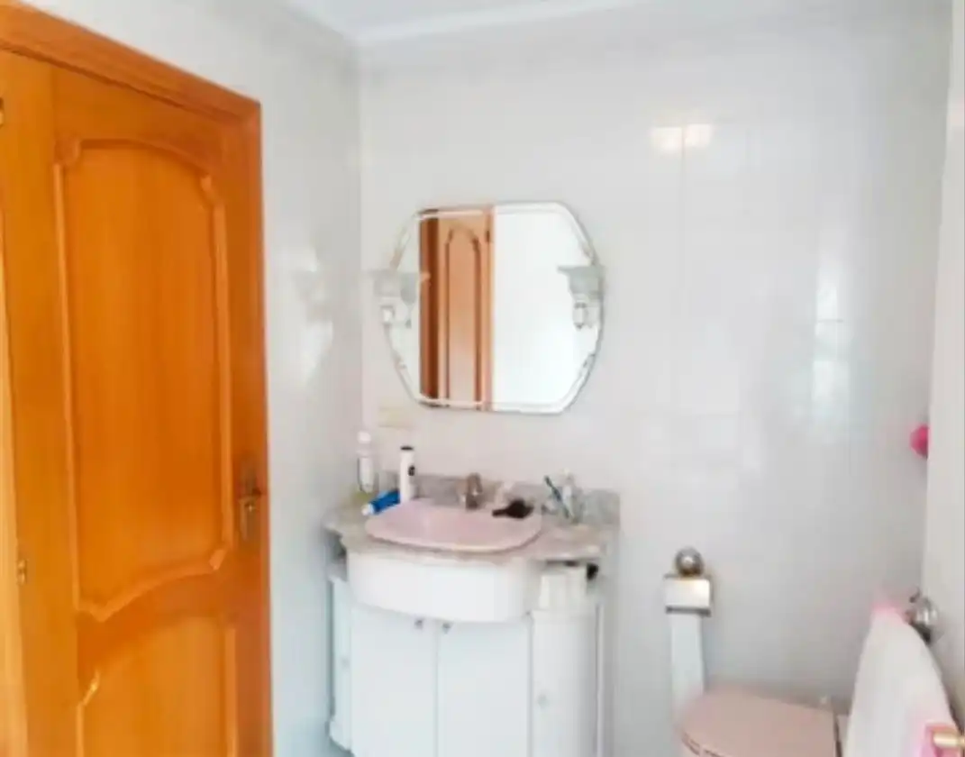 Baño de Casa o chalet en venta en Tubilla del Agua con Calefacción, Jardín privado y Parquet