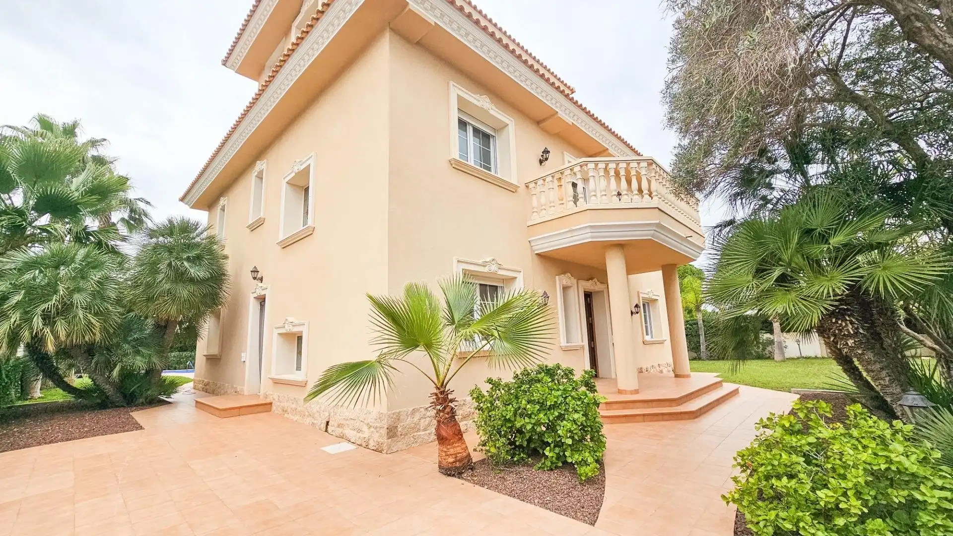 Vista exterior de Casa o chalet en venta en Orihuela con Calefacción, Jardín privado y Terraza