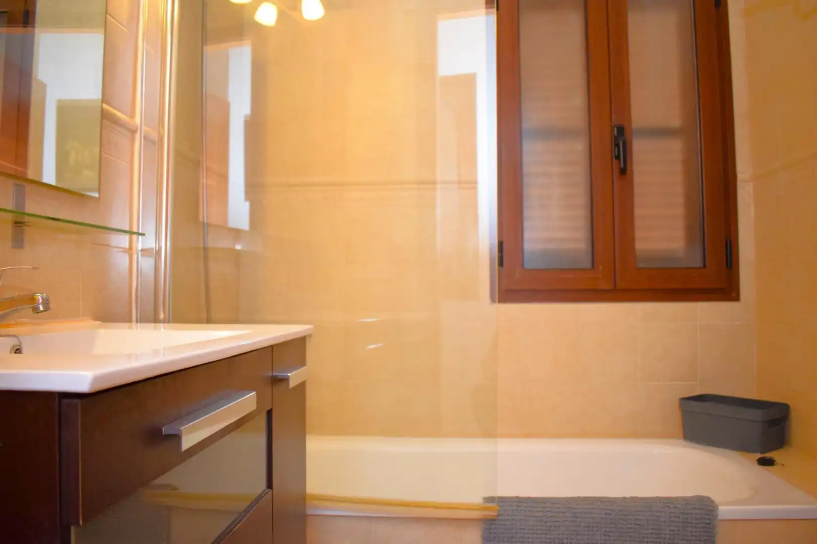 Badezimmer von Country house zur Miete in Sa Pobla mit Privatgarten, Terrasse und Möbliert
