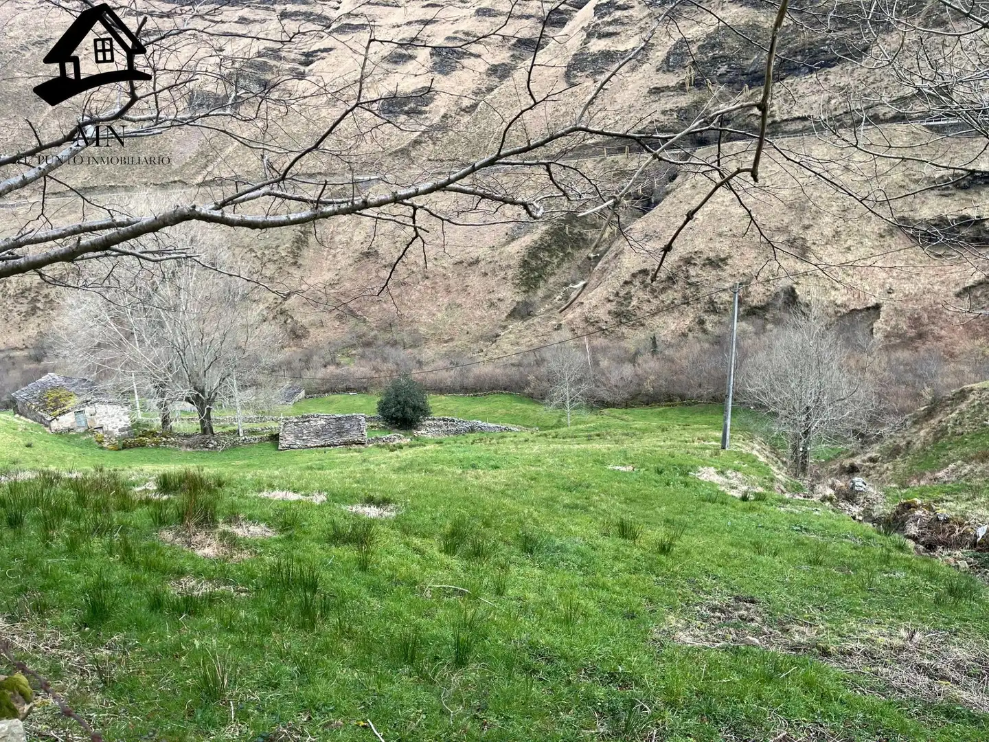 Casa rústica amb jardí en venda a Vega de Pas, imagen 39