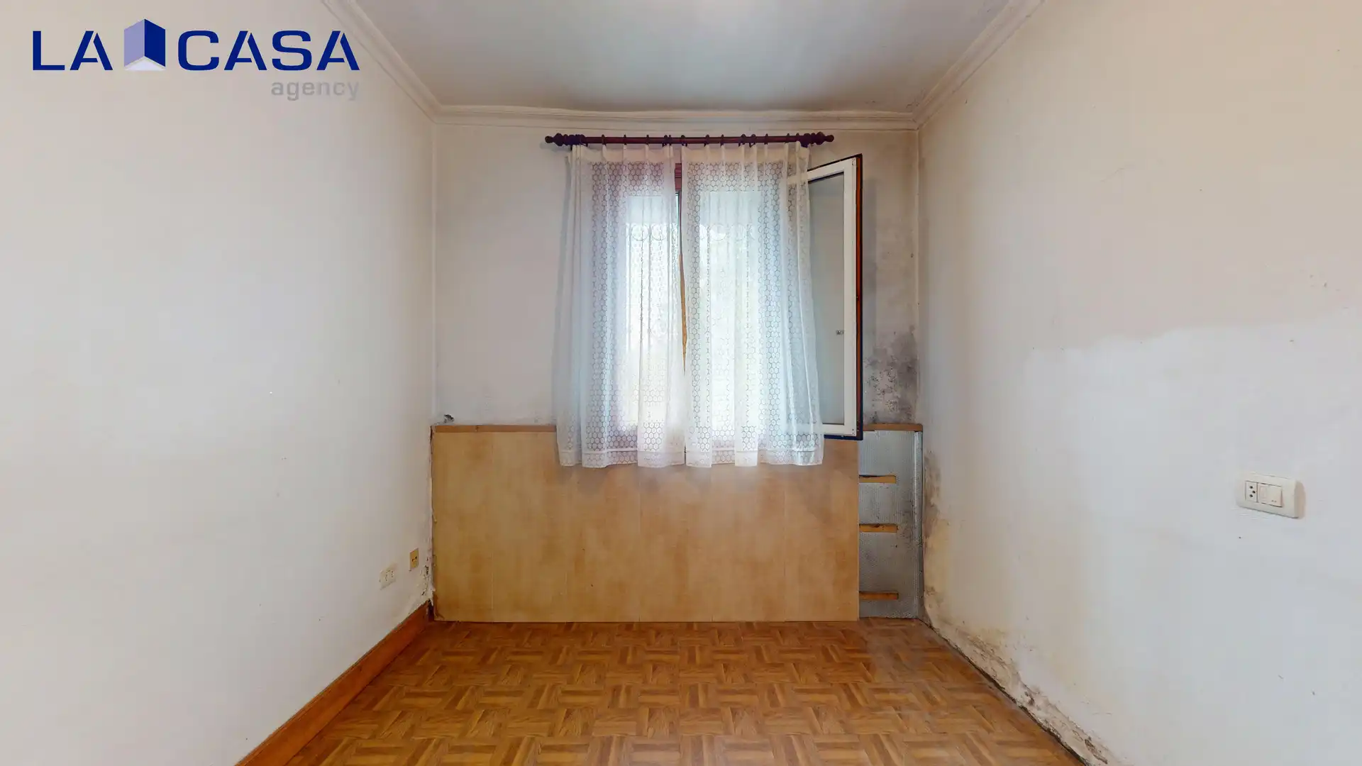 Bedroom of Detached homes for sale in Sondika
