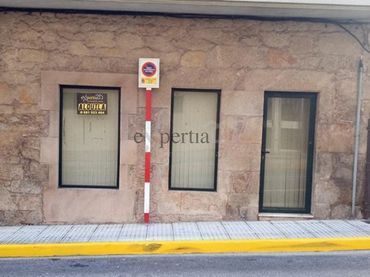 Local comercial en alquiler en Boiro