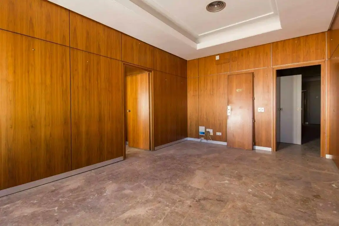 Office for sale in Rota