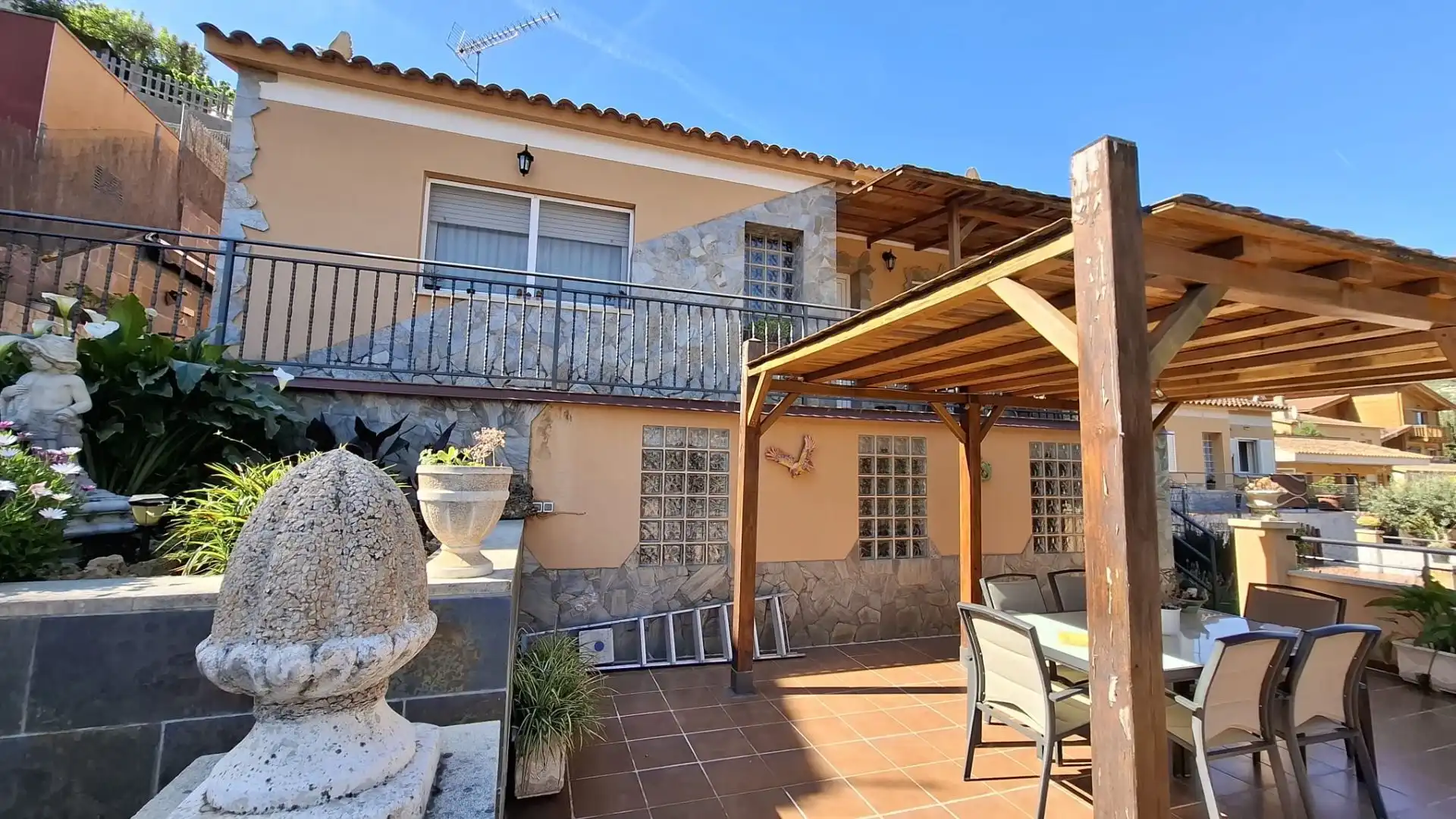 Terraza de Casa o chalet en venta en Vallirana con Calefacción y Terraza