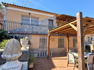 Casa in vendita a Vallirana