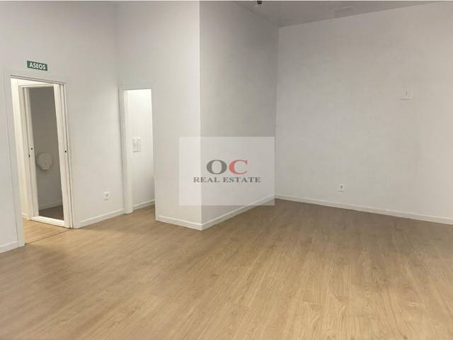 Local comercial en Alquiler en La Catedral