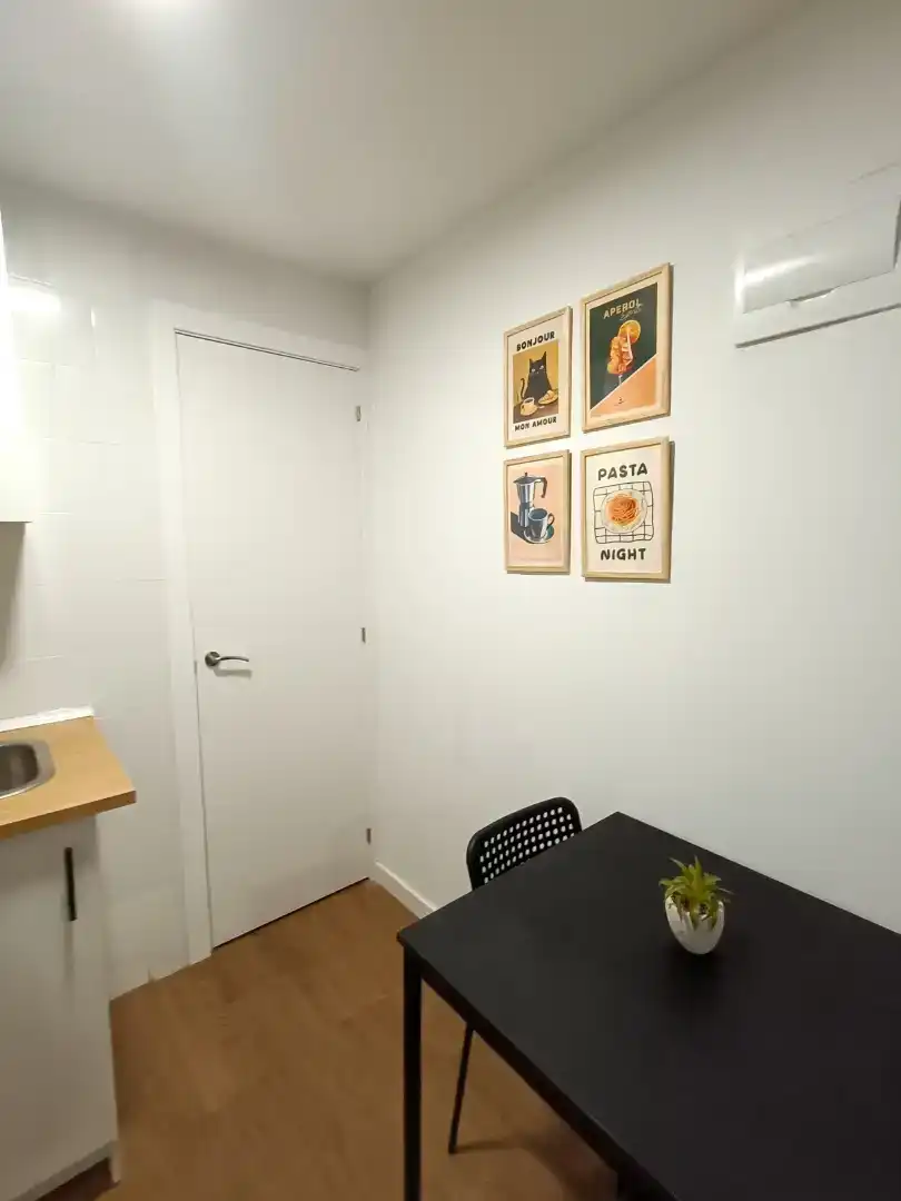 Esszimmer von Wohnungen zur Miete in Casco Antiguo