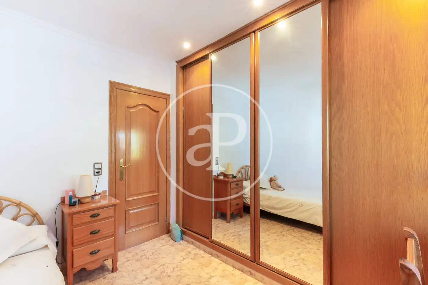 Dormitori de Casa o xalet en venda en Riba-roja de Túria amb Calefacció, Jardí privat i Terrassa