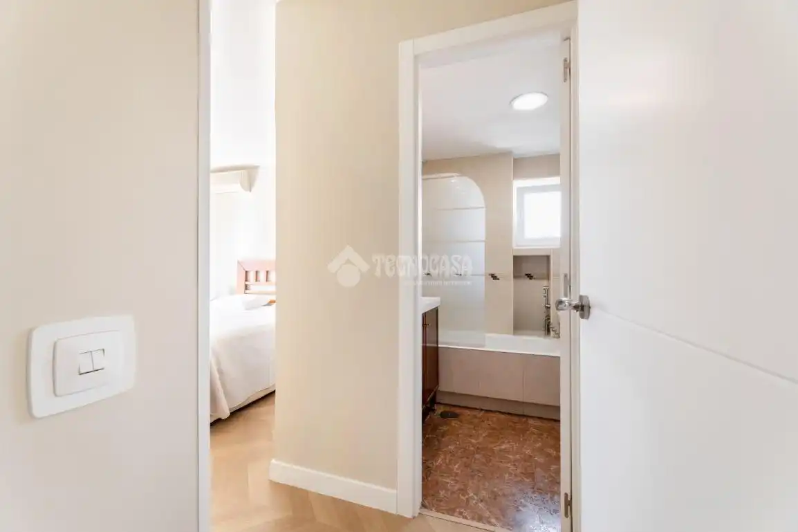 Habitación de Piso en venta en Majadahonda con Aire acondicionado, Calefacción y Terraza