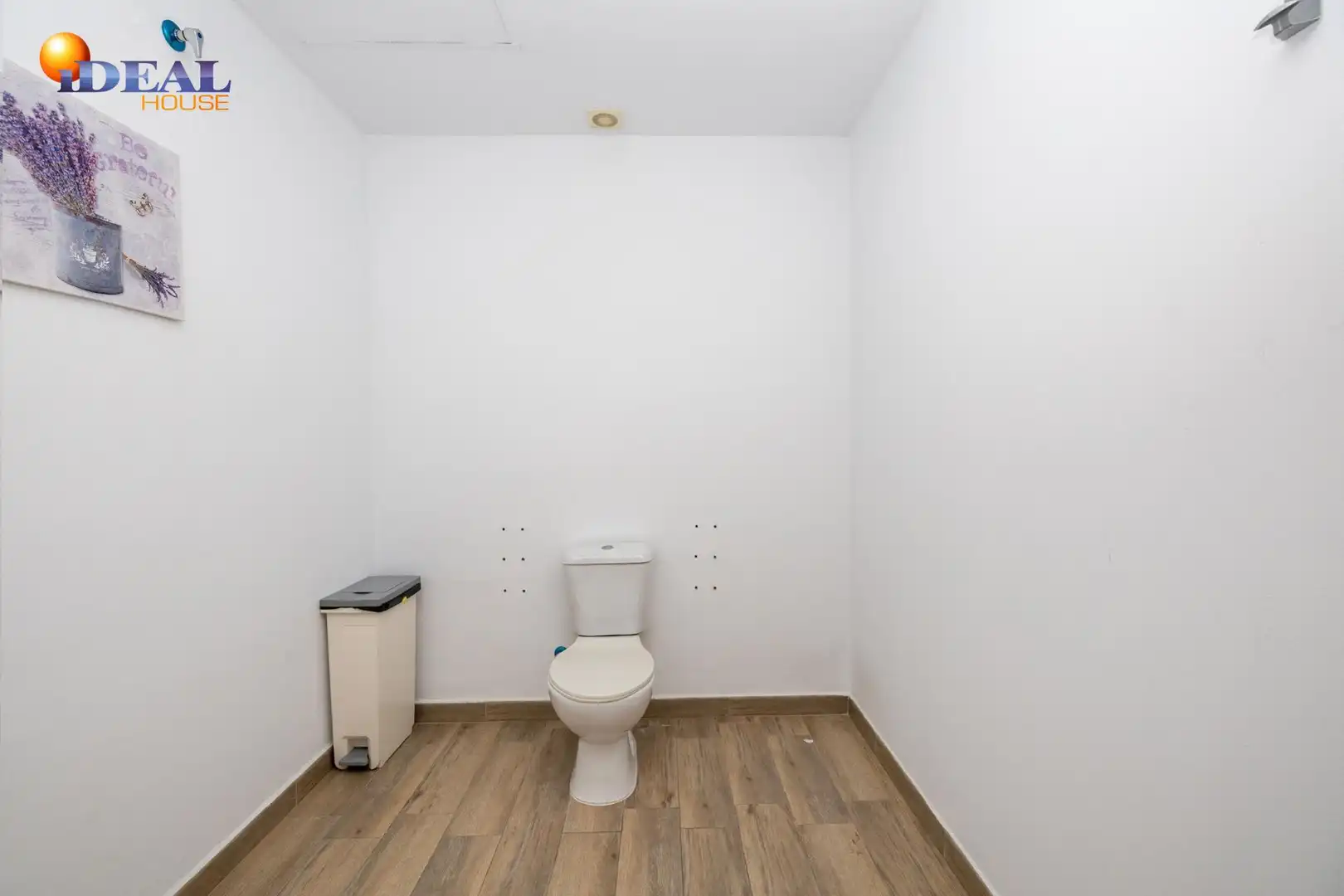 Local comercial en venta en Genil, imagen 26