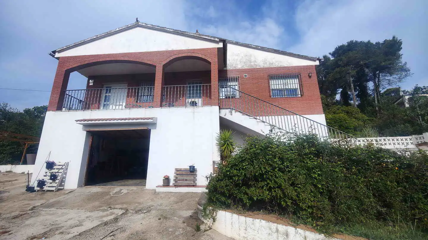 Vista exterior de Casa o chalet en venta en Vallirana con Calefacción, Jardín privado y Terraza