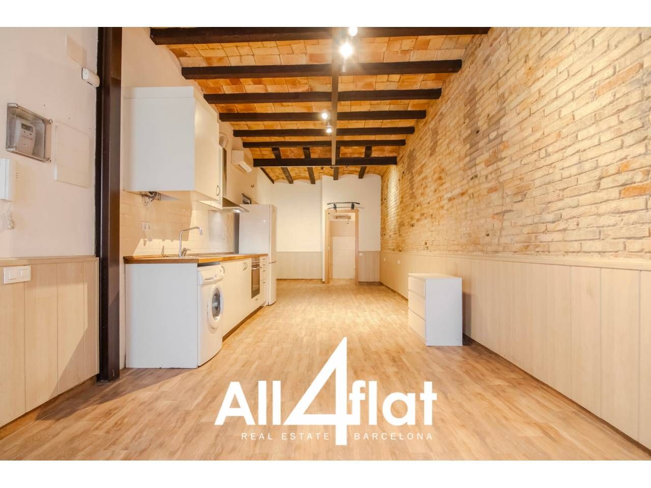 Kitchen of Premises for rent in  Barcelona Capital  with Air Conditioner and Alarm