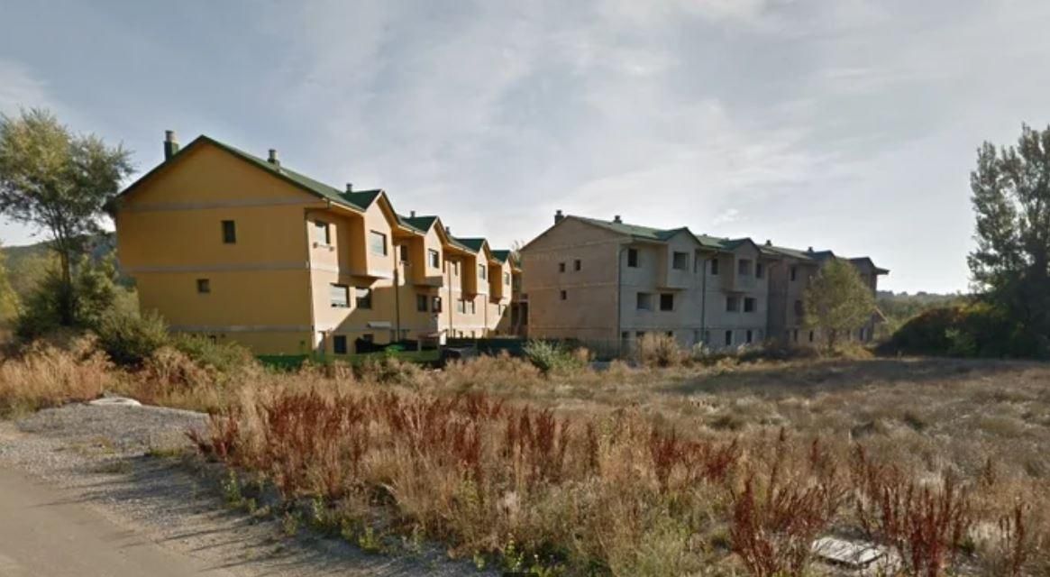 Building for sale in La Robla 