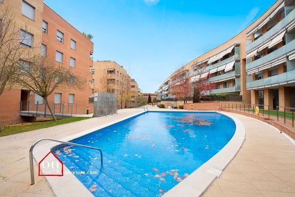 Piscina de Piso en venta en Sant Cugat del Vallès con Aire acondicionado, Calefacción y Terraza