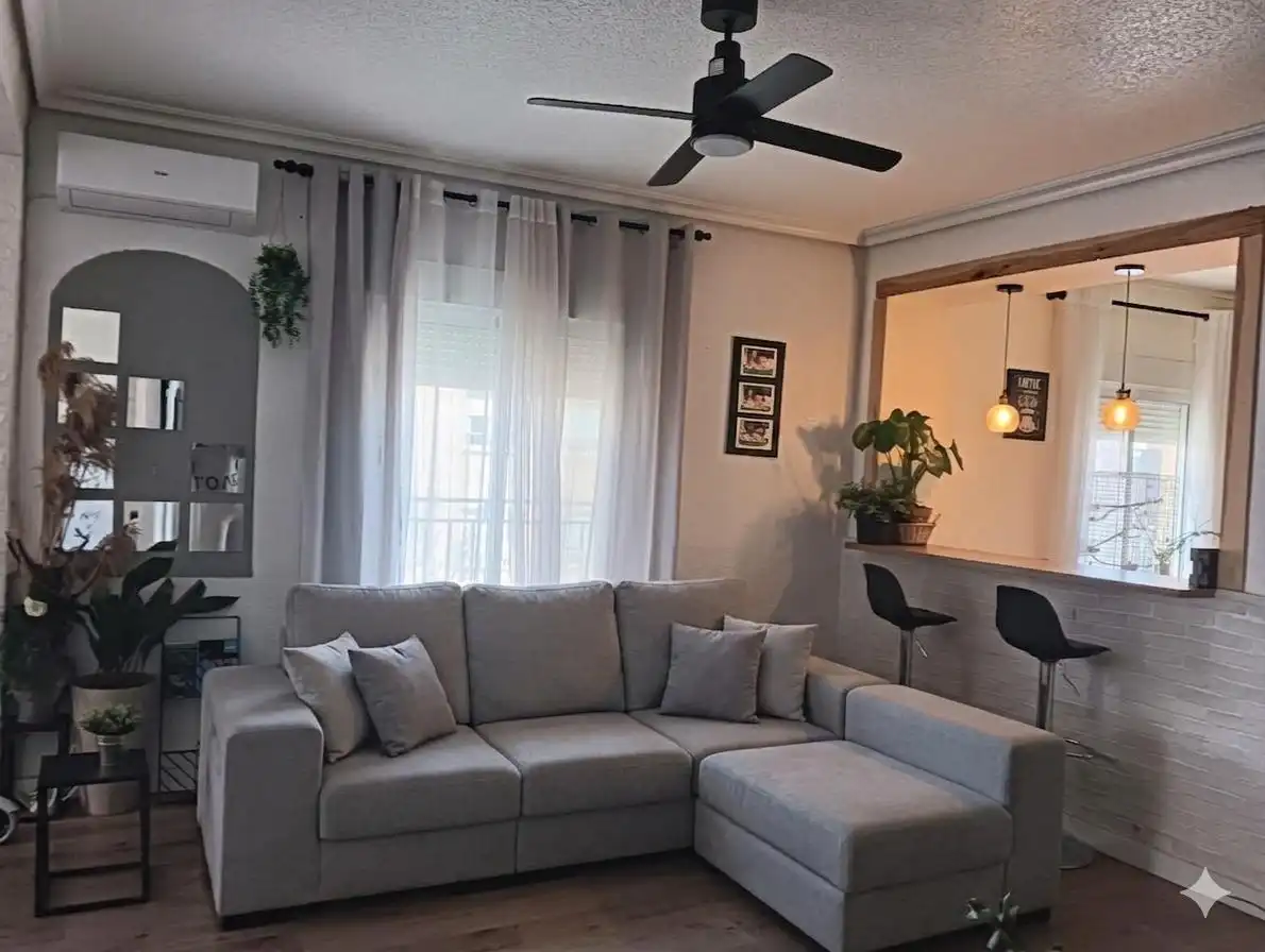 Sala de estar de Piso en venta en Monóvar  / Monòver con Aire acondicionado y Balcón