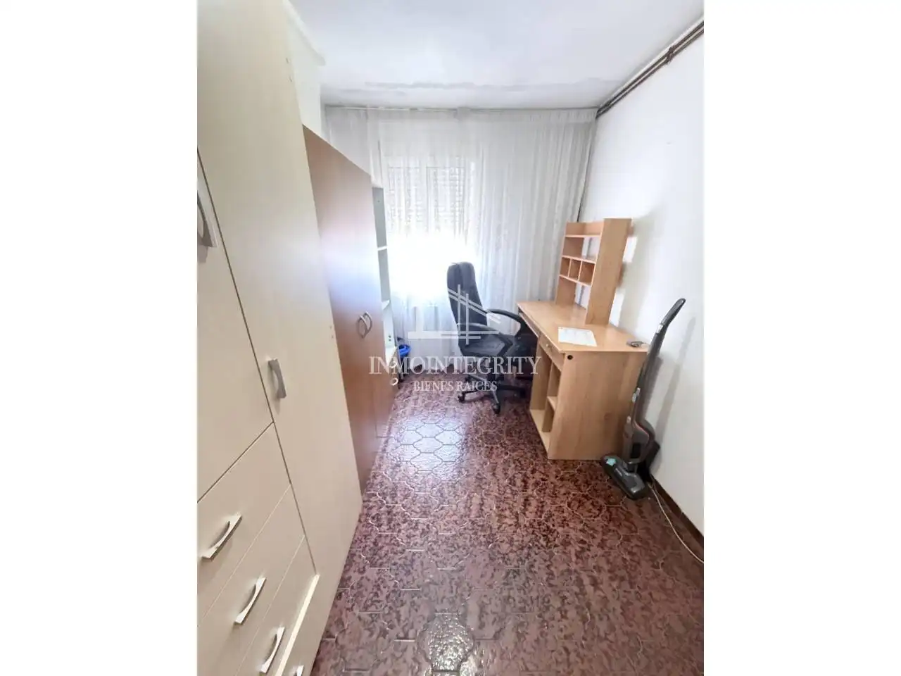 Piso en venta en Castellón de la Plana / Castelló de la Plana con Aire acondicionado, Calefacción y Amueblado