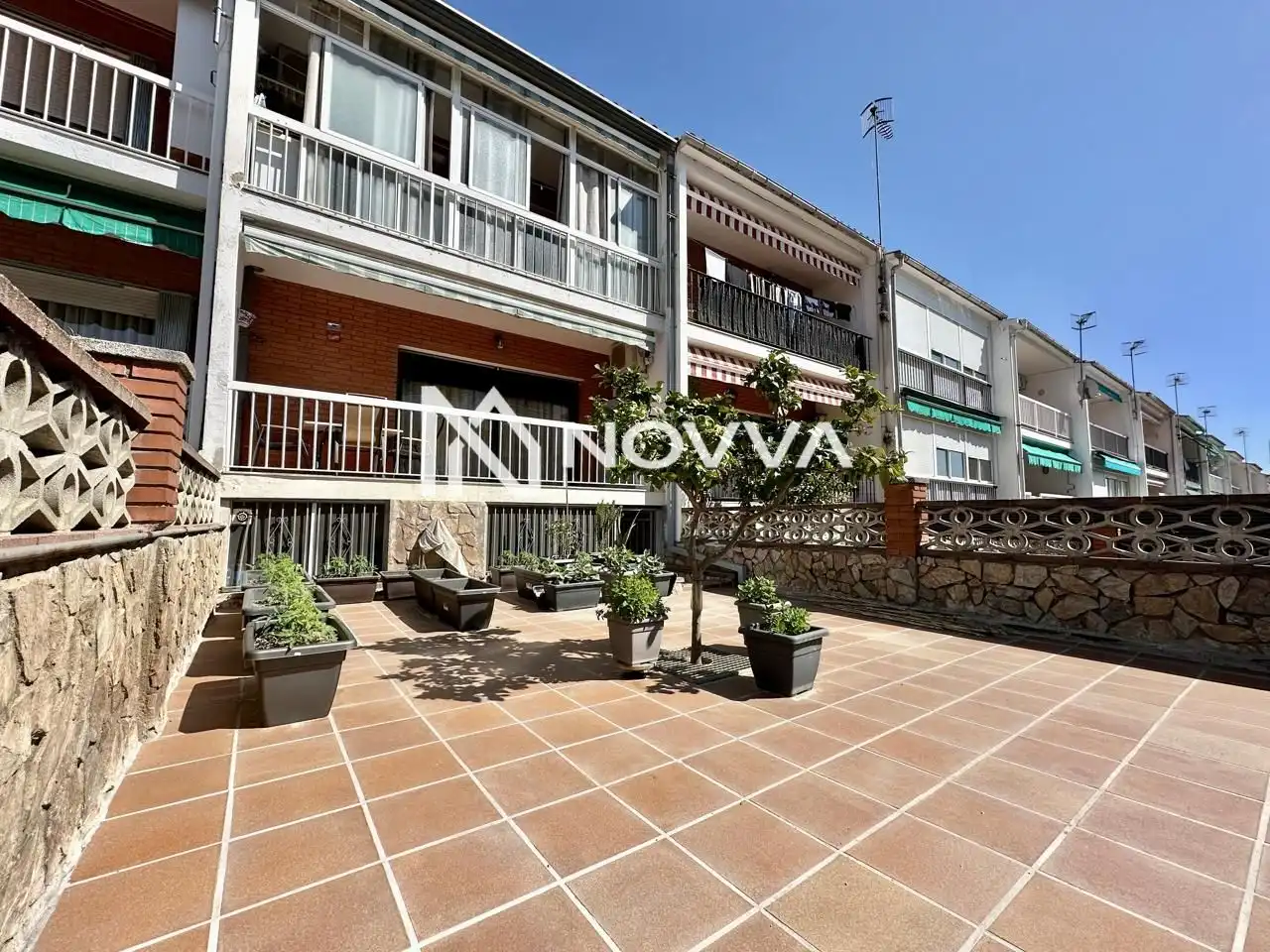 Vista exterior de Casa o xalet en venda en Tordera amb Terrassa