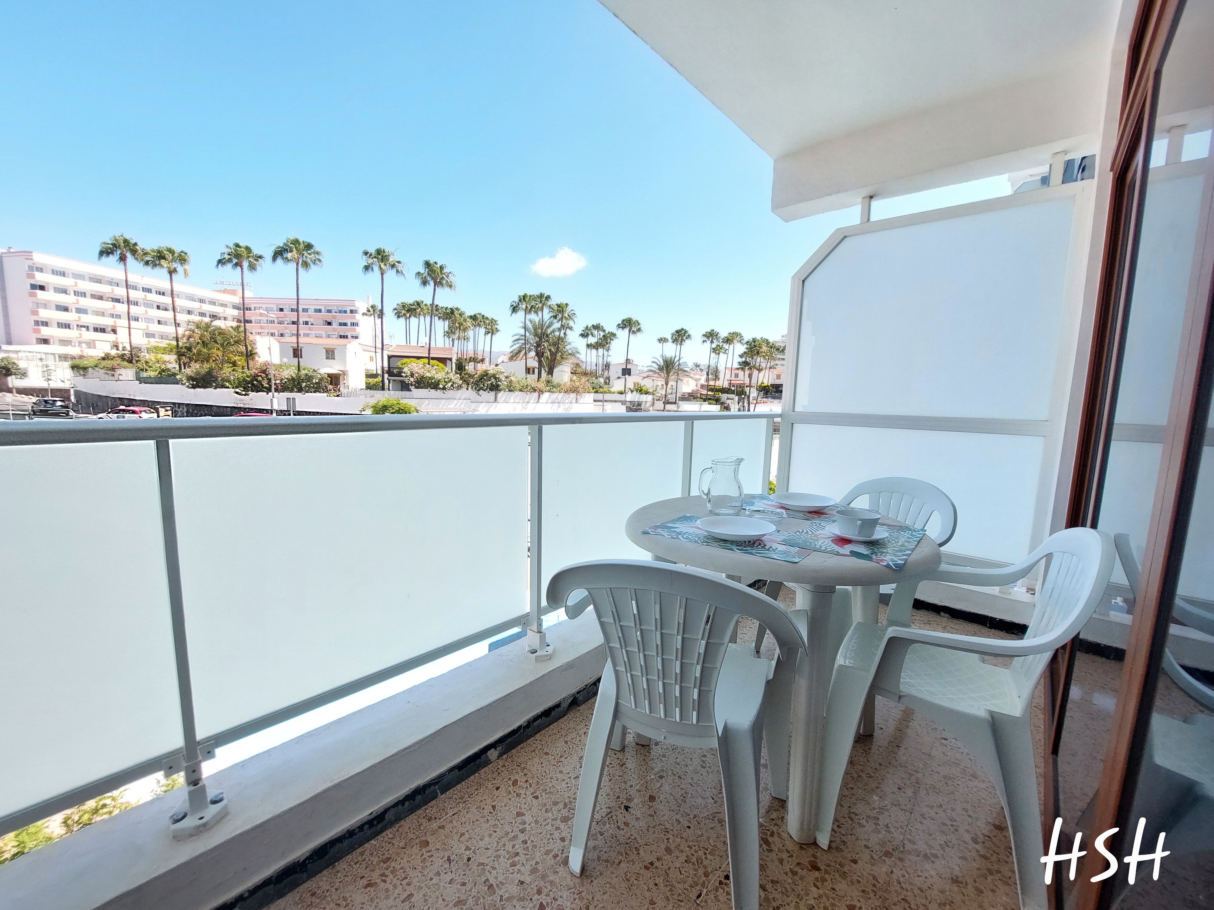 Apartments for rent in Avenida 8 de Marzo, Playa del Inglés