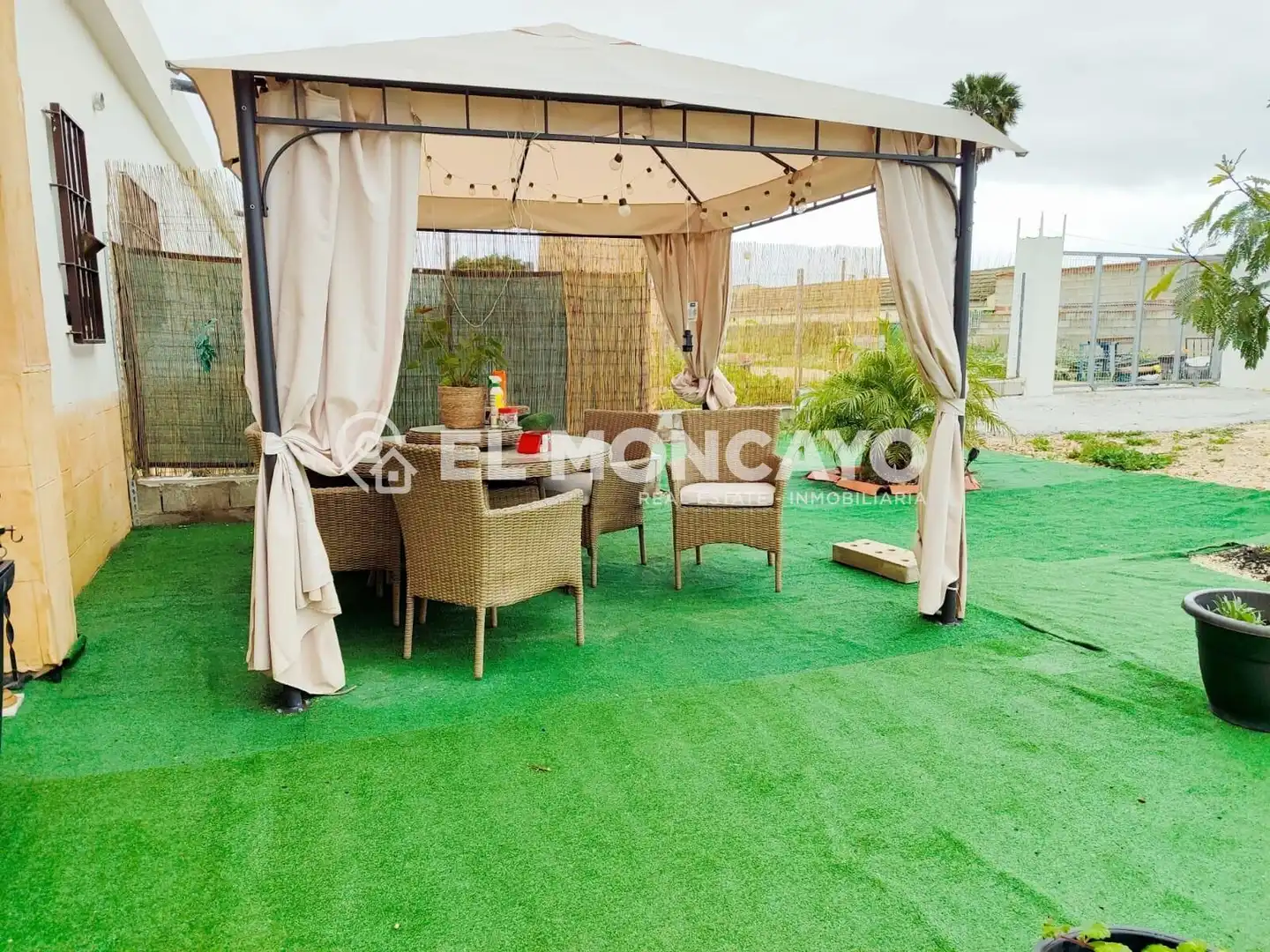 Terrace of Houses for sale in Daya Nueva  with Air Conditioner, Heating and Private garden