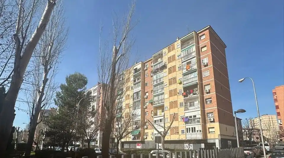 Vista exterior de Apartament en venda en Madrid