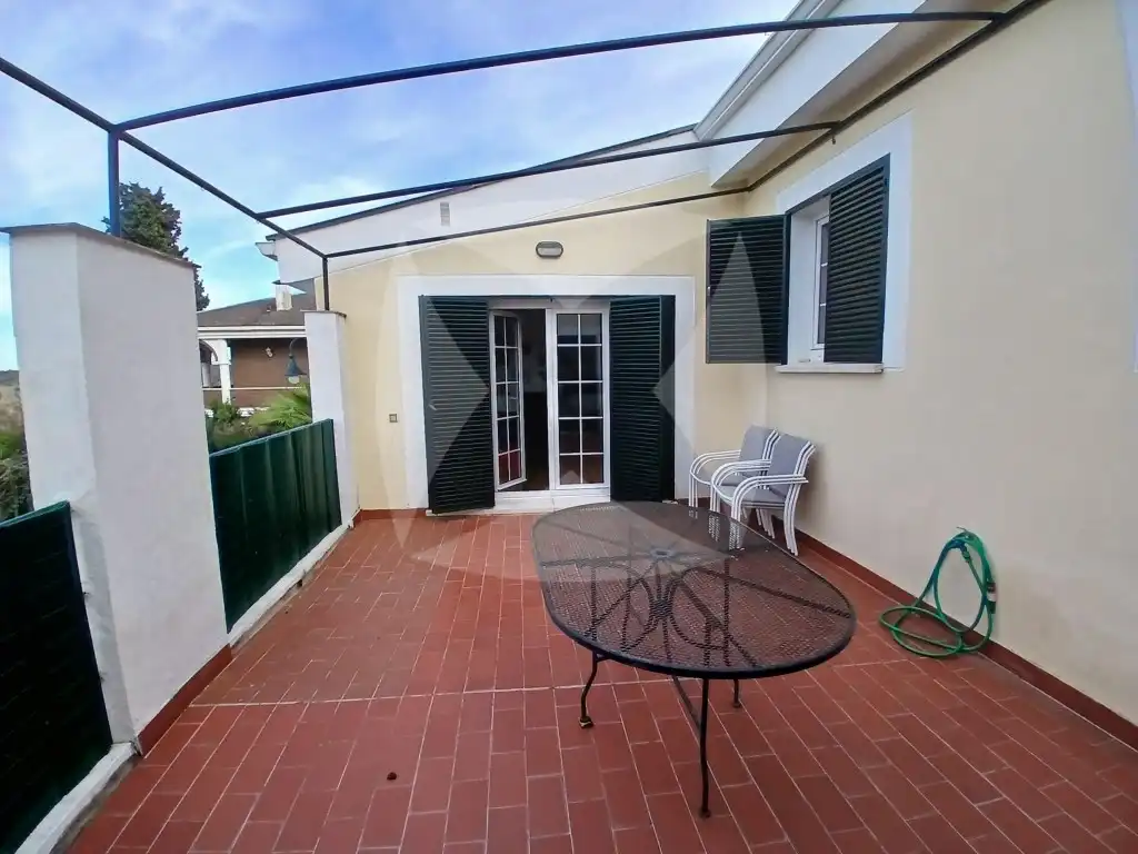 Terrassa de Casa o xalet en venda en Badajoz amb Aire condicionat, Jardí privat i Terrassa