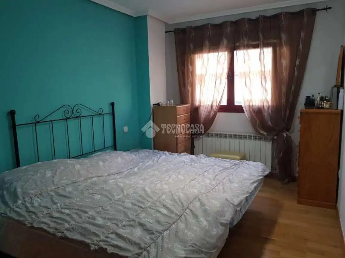 Appartamento con piscina in vendita a El Quiñón, imagen 19