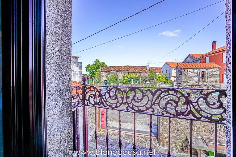 Vista exterior de Casa o chalet en venta en Vimianzo con Calefacción, Trastero y Amueblado