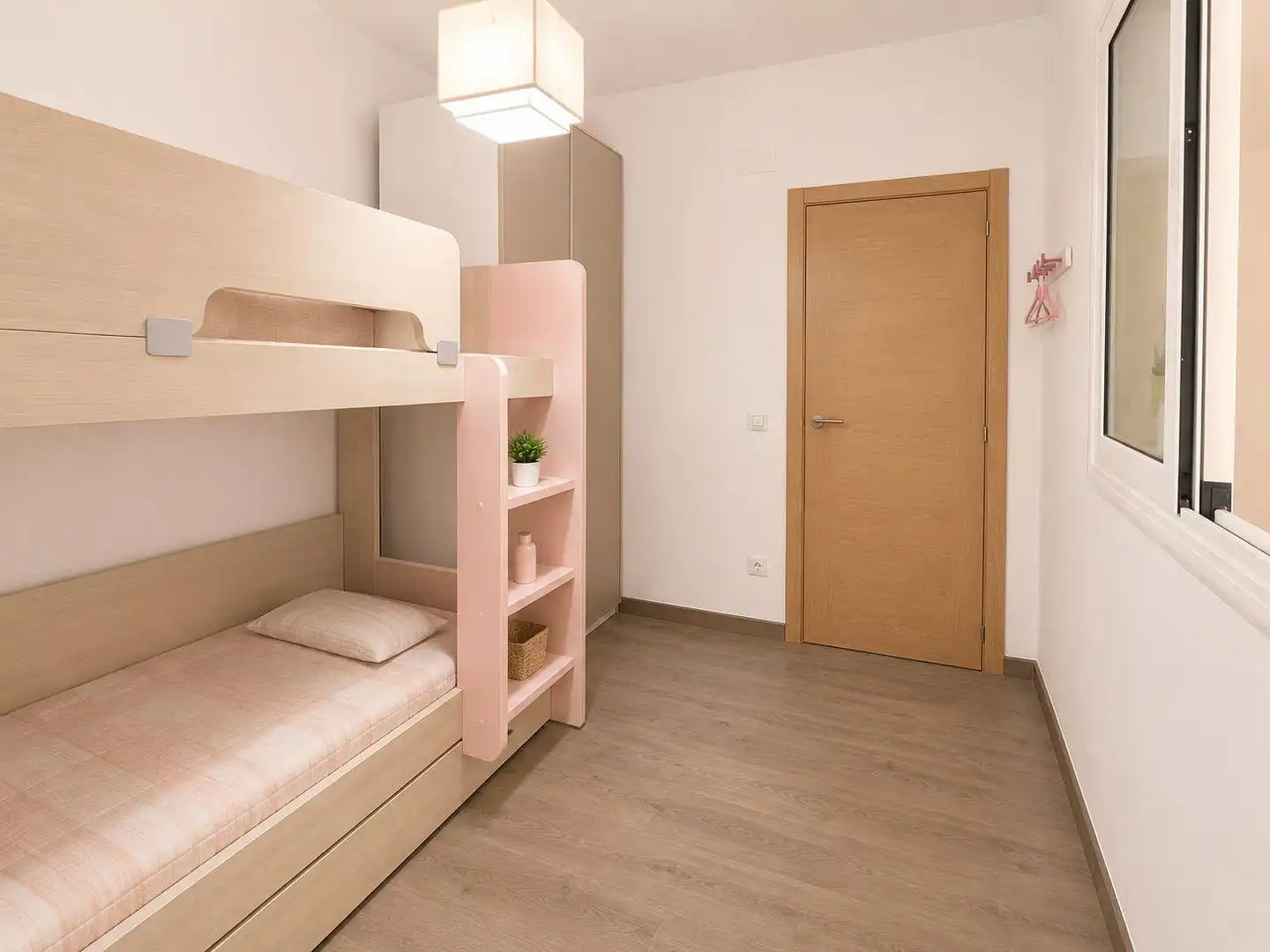 Bedroom of Houses for sale in El Masnou  with Heating