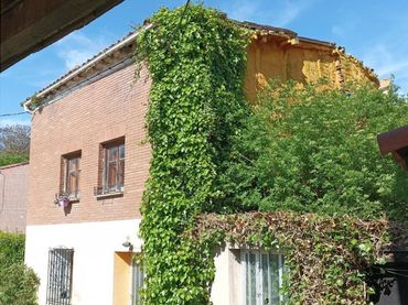 Casa rústica en venda a Calle la Plaza