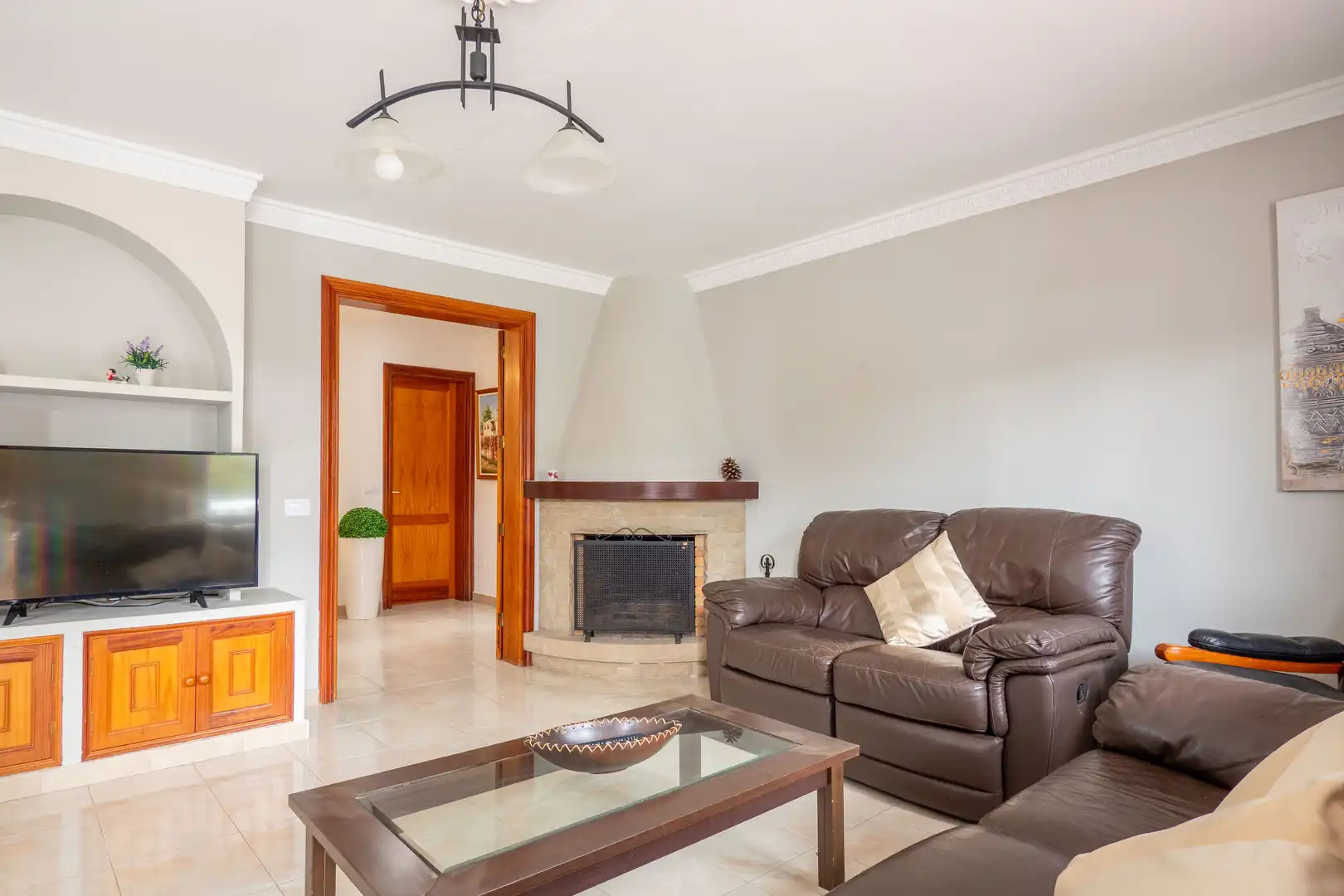 Sala d'estar de Casa o xalet en venda en Moya (Las Palmas) amb Jardí privat, Terrassa i Traster