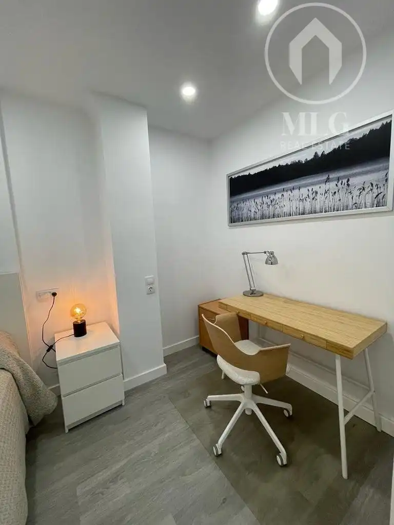 Schlafzimmer von Wohnungen zum Verkauf in Fuengirola mit Klimaanlage, Heizung und Terrasse