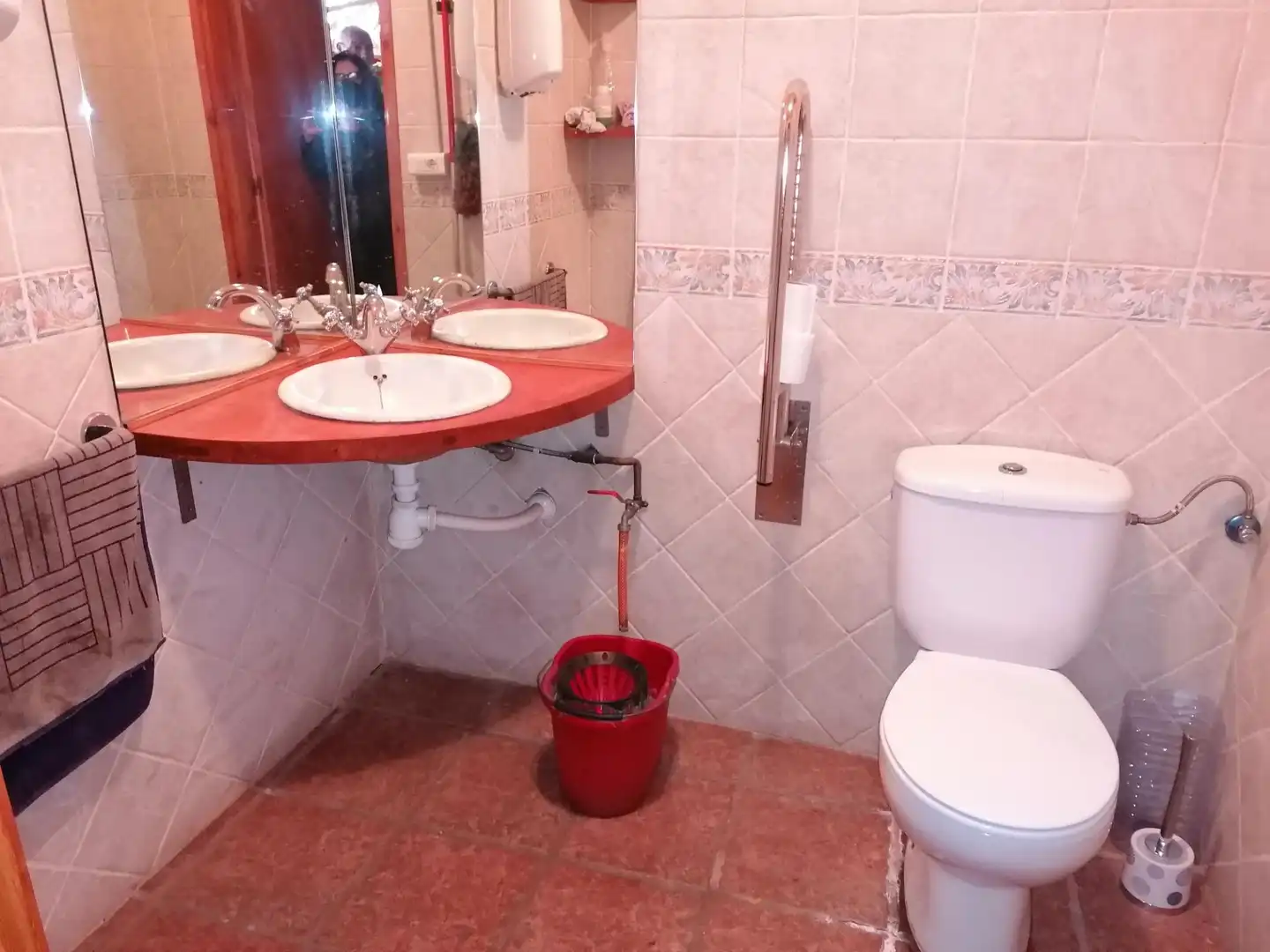 Baño de Nave industrial en venta en Igualada