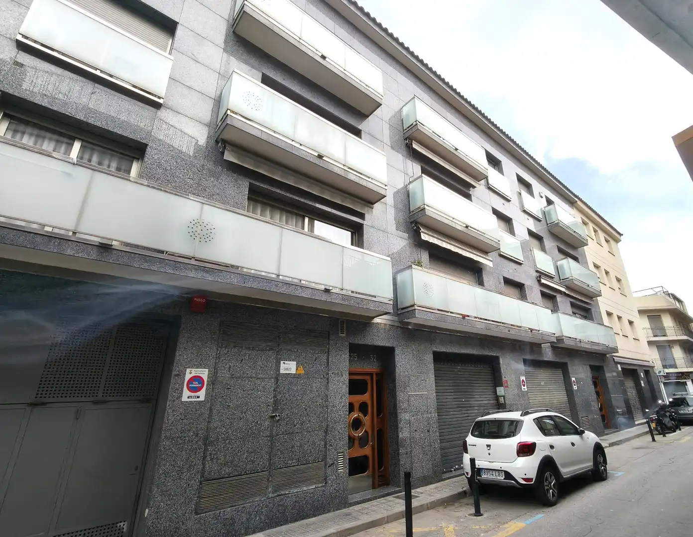 Vista exterior de Pis en venda en Calella amb Aire condicionat, Calefacció i Parquet