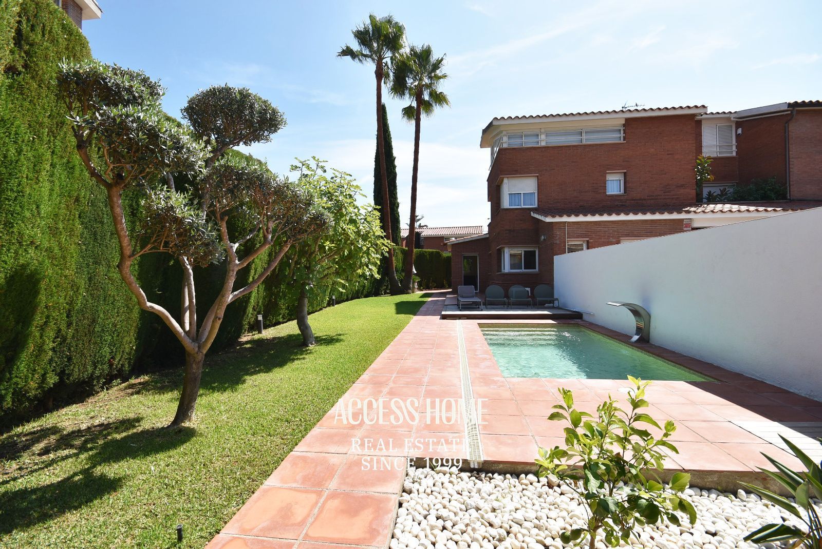 Garden of House or chalet for sale in Sant Vicenç de Montalt  with Air Conditioner, Heating and Swimming Pool