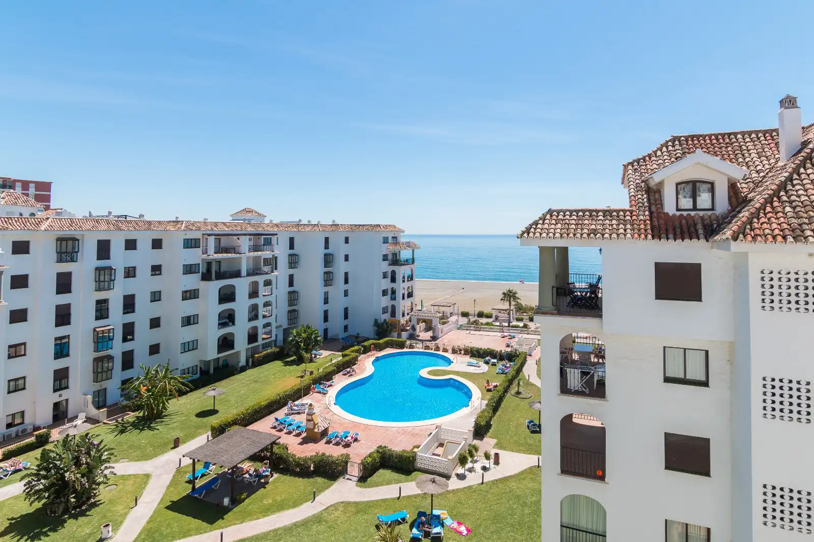 Apartment with terrace for sale in Puerto de la Duquesa, imagen 5