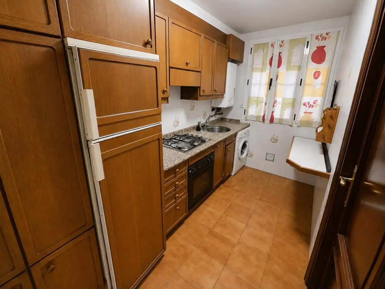Cuina de Pis en venda en Zaragoza amb Calefacció, Terrassa i Traster