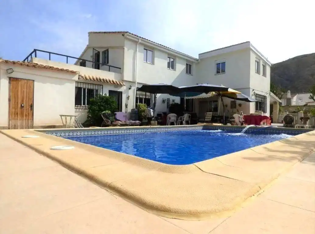 Schwimmbecken von Haus oder Chalet zum Verkauf in Orxeta mit Klimaanlage, Terrasse und Schwimmbad