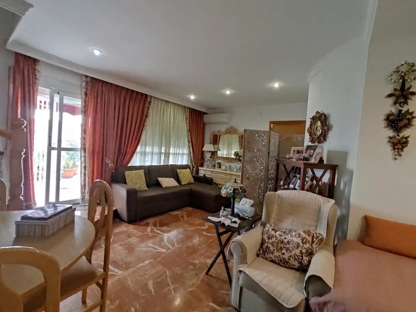Sala d'estar de Àtic en venda en Valencia amb Terrassa i Traster