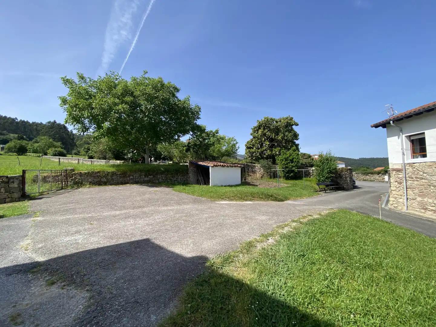 Casa adosada en venta en Torrelavega  con Jardín privado
