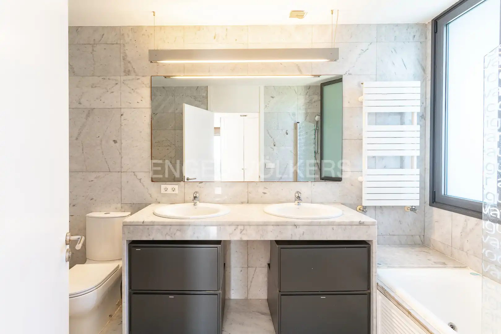 Baño de Casa o chalet en venta en Sant Vicenç de Montalt con Calefacción, Jardín privado y Parquet