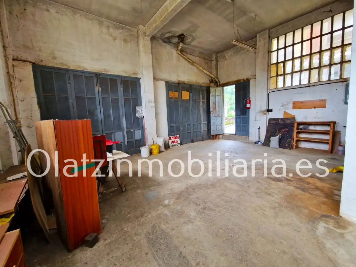 Local comercial en venda a Balmaseda, imagen 3